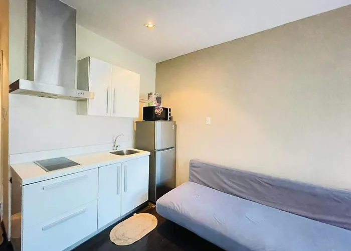 Legends Condotel - Knightsbridge Residences Makati Aparthotel